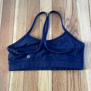 Flow Y bra, navy, size 4 lululemon